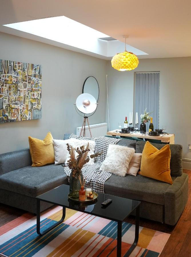Stunning Brighton Seaside 2-Bedroom Townhouse With Patio, Sleeps 6 Екстер'єр фото